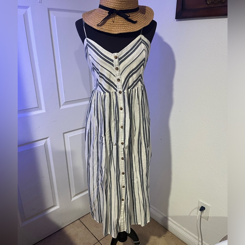 H&M size 14 cotton pin stripe dress